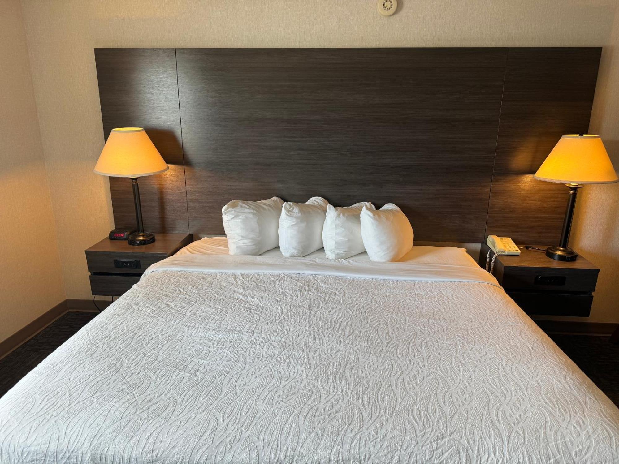 Quality Inn Spearfish I-90 מראה חיצוני תמונה